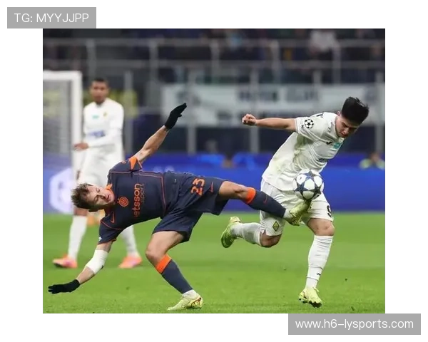 国米中场长射贴地直入网窝，震撼全场！