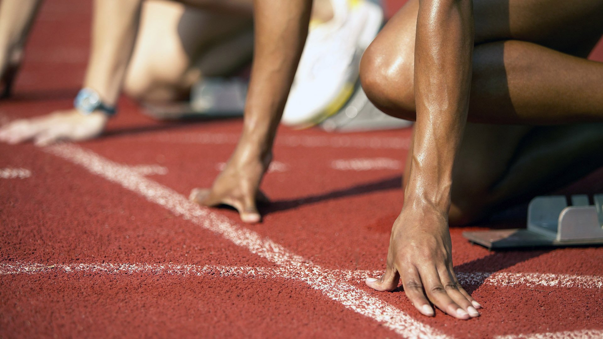 英超球队利用运动生理数据优化比赛恢复策略，英超训练